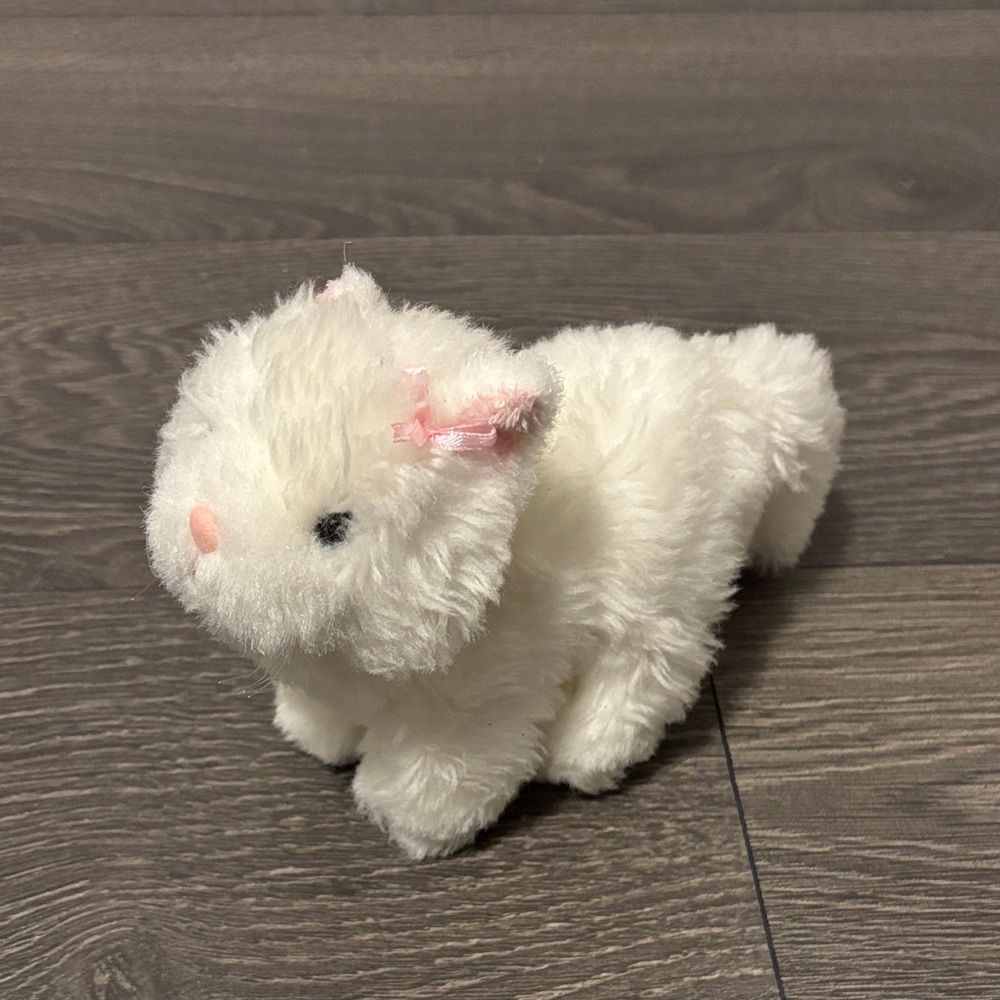 Webkinz GANZ Lil Kinz White Persian Cat Plush with Pink bow.